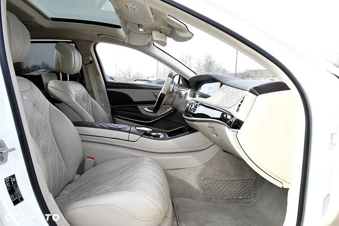 Mercedes-Benz Klasa S Maybach 560 4-Matic - 12