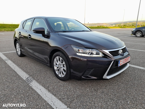 Lexus CT 200h Aut. F Sport - 16