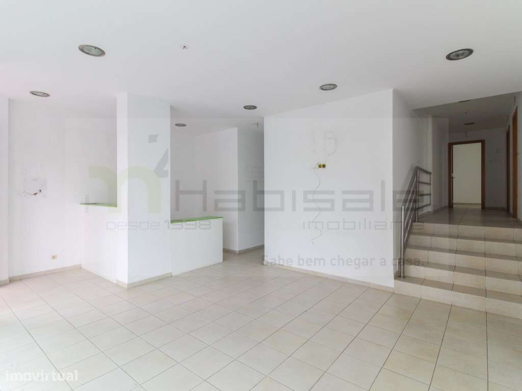 Loja de 152 m2, para venda, na Quinta da Memória, Odivelas. - Grande imagem: 5/22