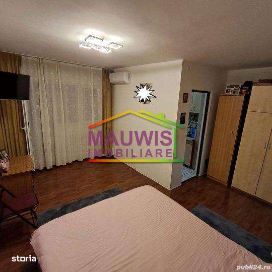 5 min metrou gars Cf.1 cu balcon etaj 3/10 pe mijloc de bloc mixt1978-1