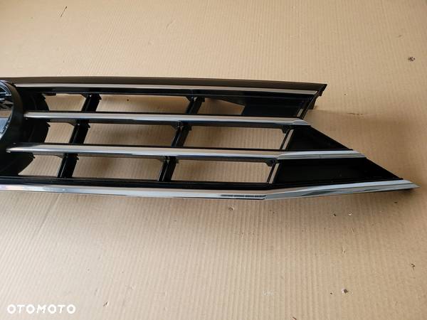 GRILL ATRAPA VW PASSAT B8 LIFT 3G0853653K - 4