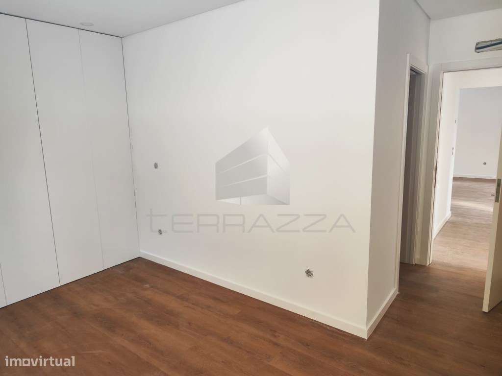 Andar moradia T2-11