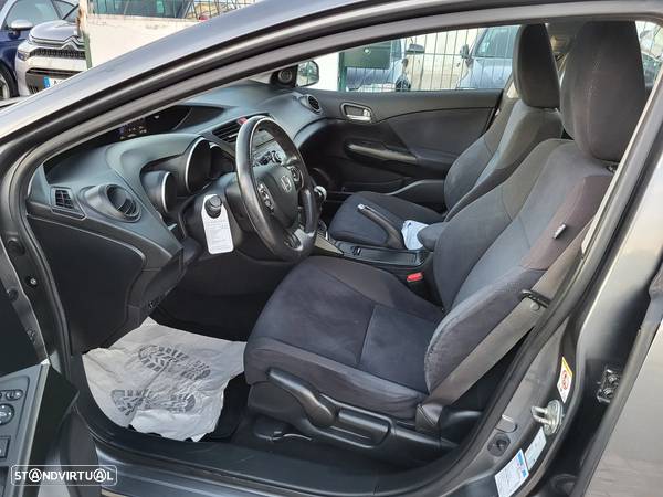 Honda Civic 1.4 i-VTEC Sport - 8