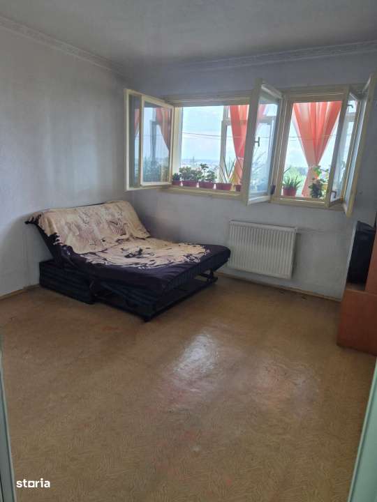 Apartament 2 camere, decomandat, zona de vest - Imagine principală: 4/5