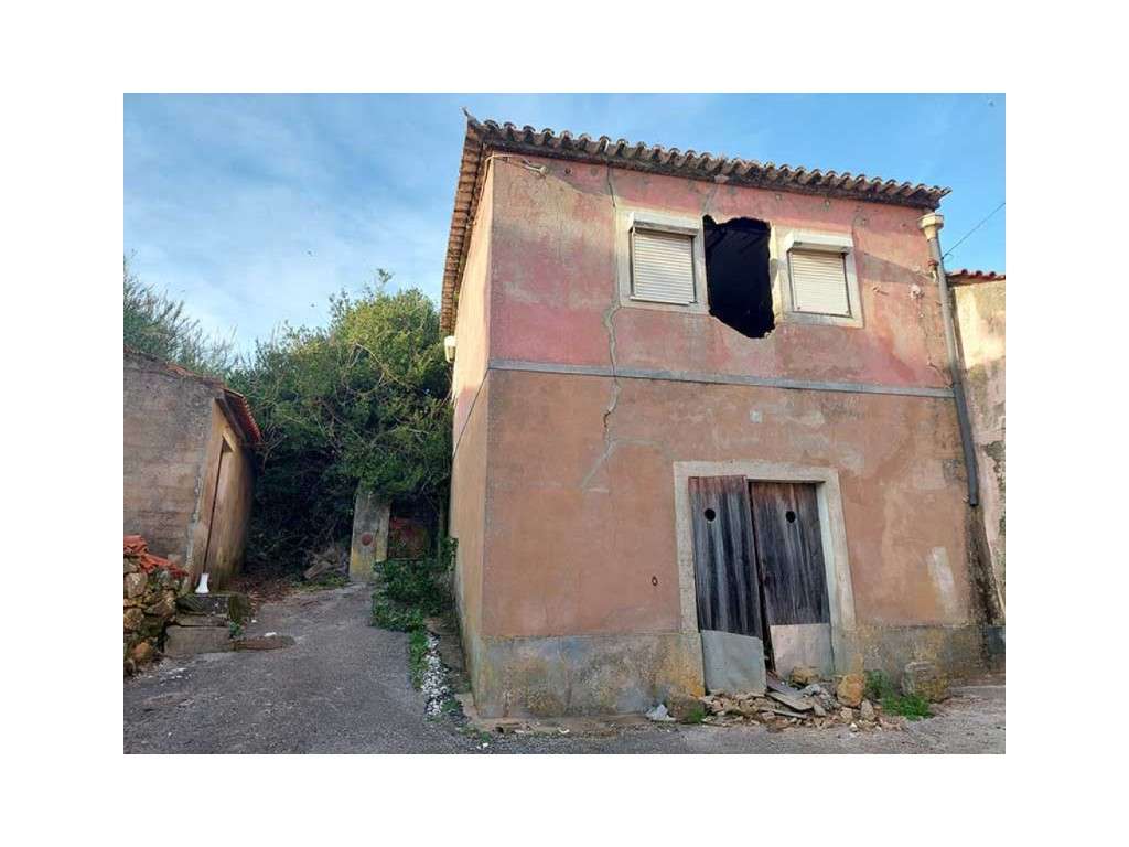 Moradia T3+1 situada em Vale Benfeito, perto da Merceana, concelho ...-27