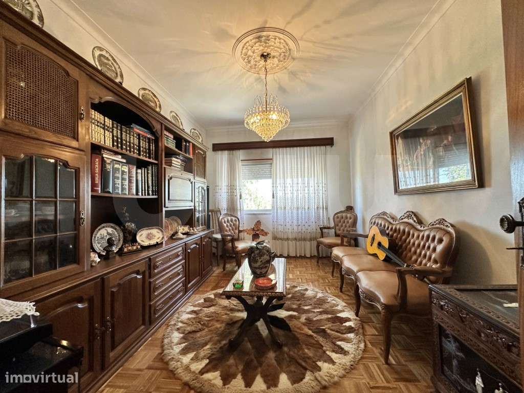 Moradia T3 com logradouro e anexo - Bairro do Espertim, Covilhã-16