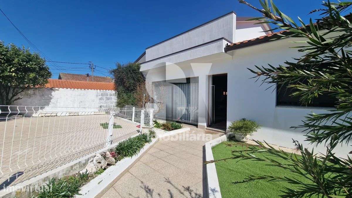 Moradia Térrea V3 | Centro de Paredes - Grande imagem: 4/50