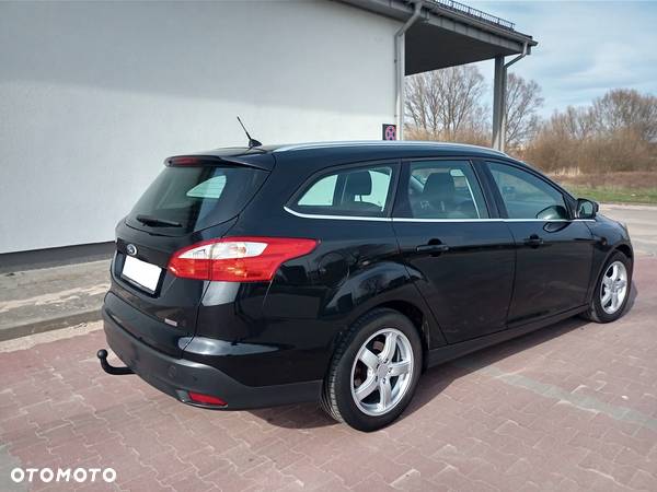 Ford Focus 1.6 TDCi Titanium ECOnetic - 9