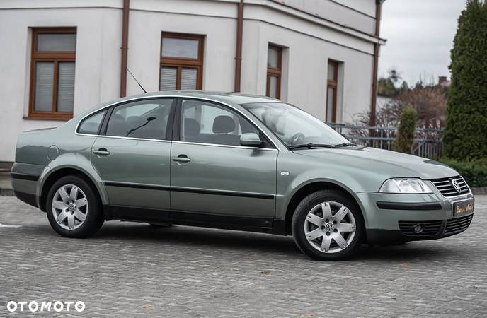 Volkswagen Passat 1.9 TDI Comfortline - 3