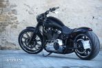 Harley-Davidson Softail Breakout - 2