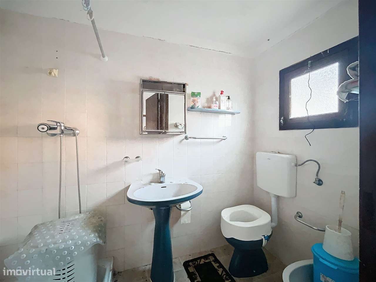 Conjunto de casas rústicas para reabilitar-7