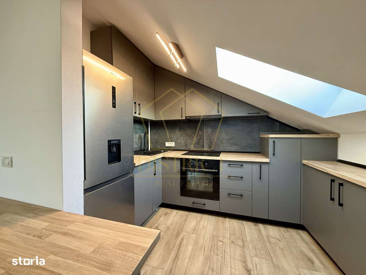 Apartament prima inchiriere cu 3 camere | Dumbravita - Imagine principală: 2/10