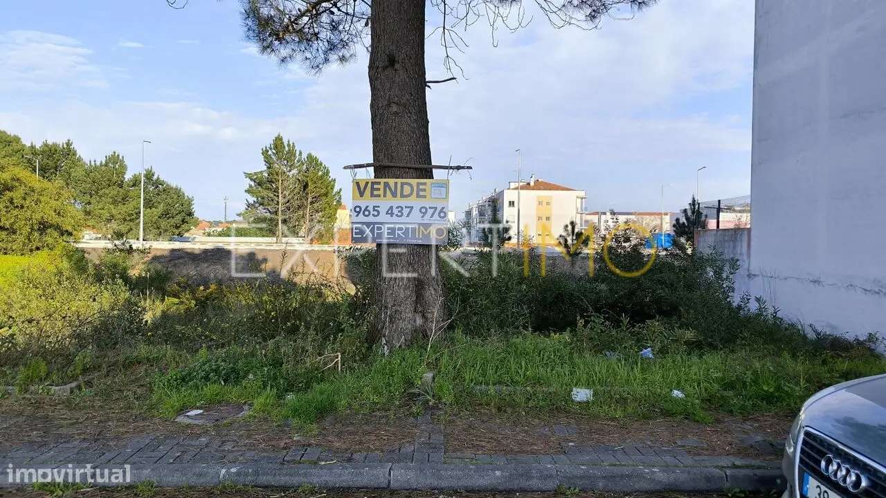 Terreno Lote Construção Marinha Grande 425m2 área nobre - Grande imagem: 2/17