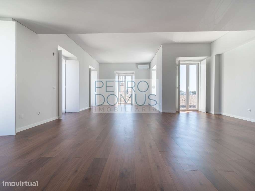 EDIFÍCIO DO CASTELO - T3 TRIPLEX - Grande imagem: 5/30