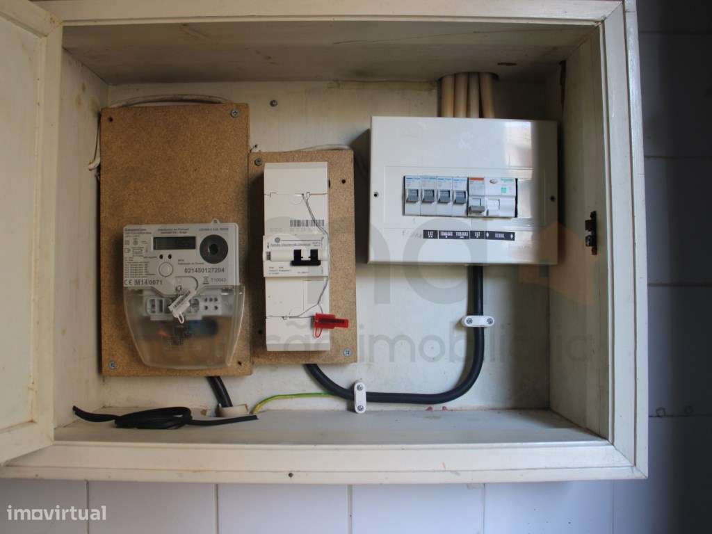 Garagem urbanização das Silveiras - Grande imagem: 4/4