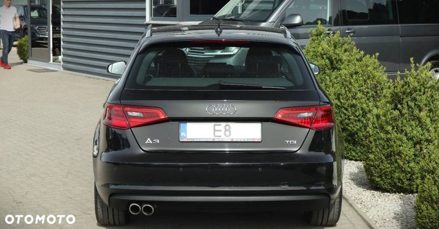 Audi A3 2.0 TDI Sportback S tronic - 6