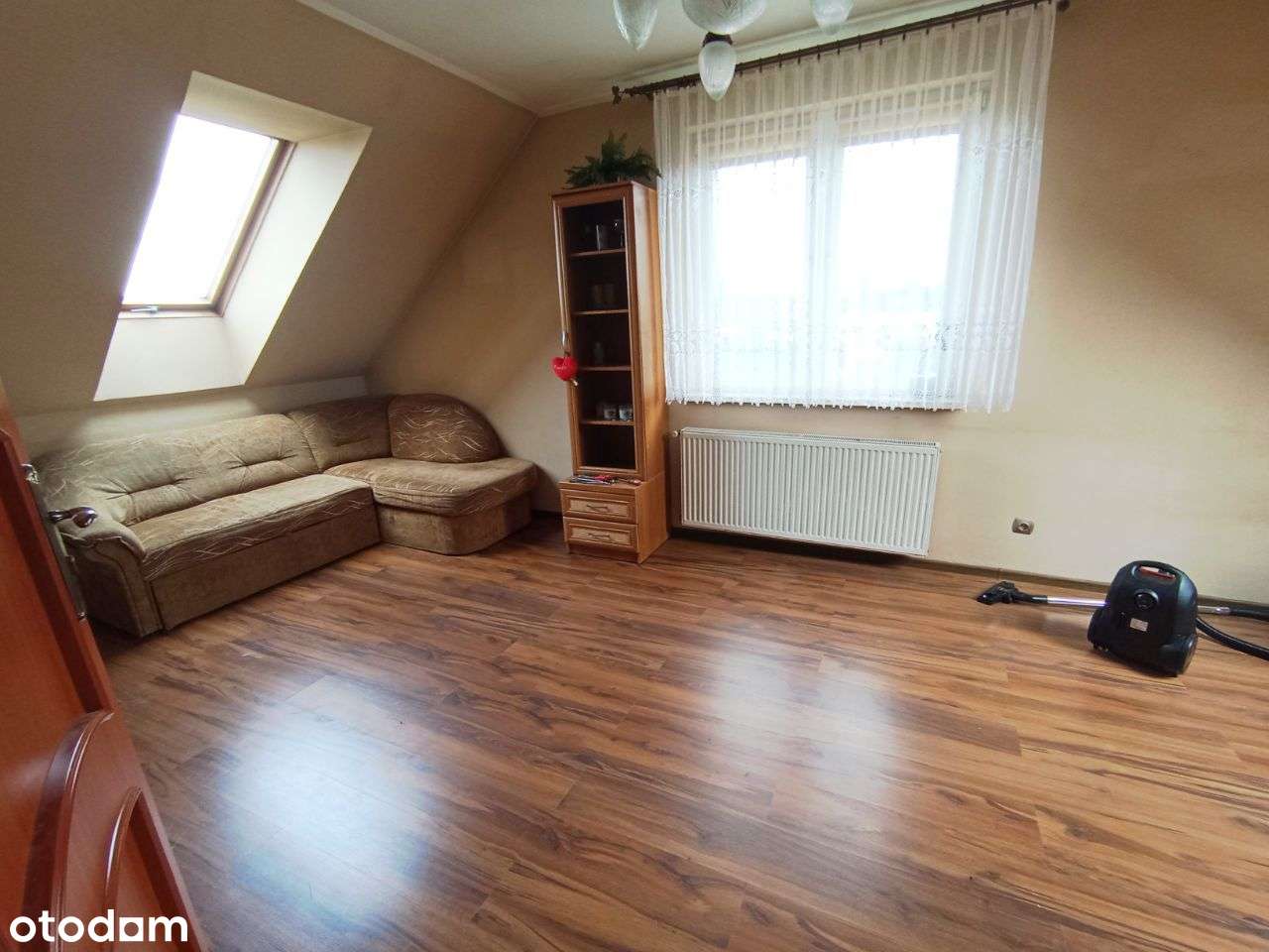 Dom z 2016r z ogromną działką  w spokojnej okolicy blisko centrum-4