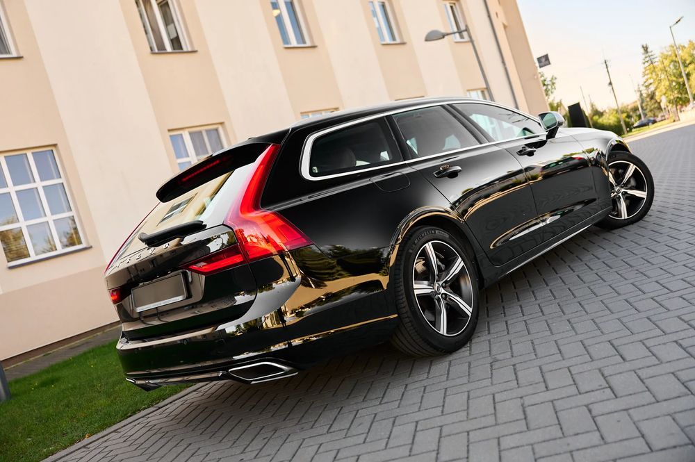 Volvo V90 T4 R-Design 2020