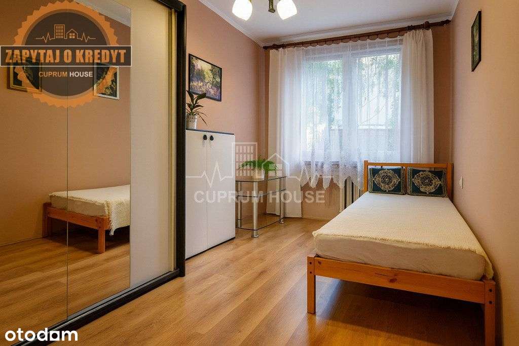 4 pokojowe mieszkanie w ścisłym centrum Głogowa-6