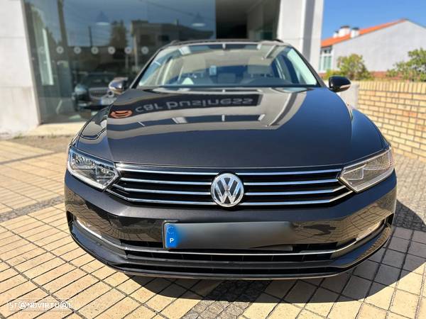 VW Passat Variant 1.6 TDI Confortline - 11