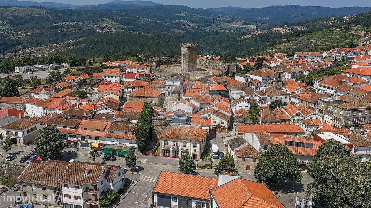 Moradia T6 para venda-47