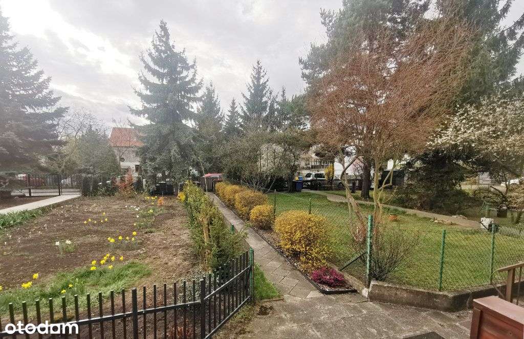 Dom szeregowy na Sępolnie, kameralne miejsce-1