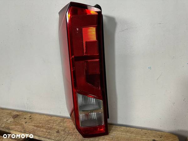 LAMPA TYL TYLNA LEWA VW CRAFTER II 2 7C 7C0 MAN TGE 7C0945095H EUROPA - 3