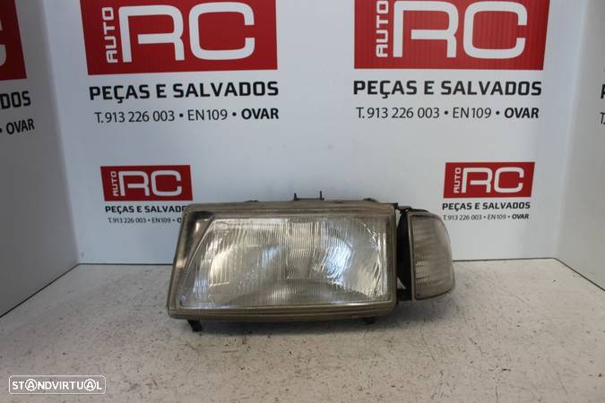 Farol Seat Ibiza - 2