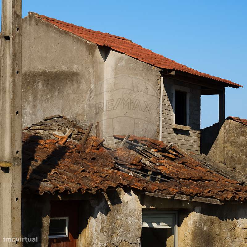 Moradia T2 para venda - Grande imagem: 2/3