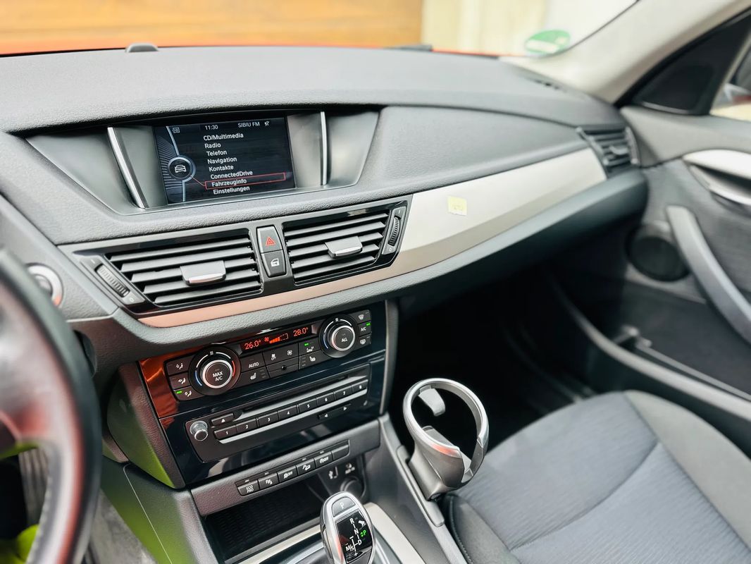 BMW X1 xDrive18d Aut. - 32