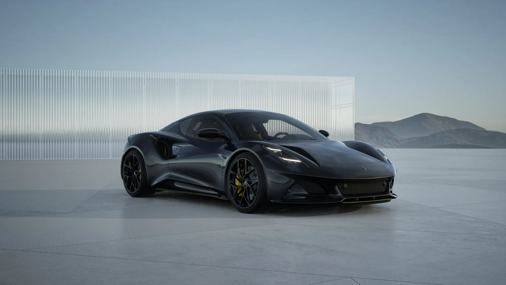 Lotus Emira 2026
