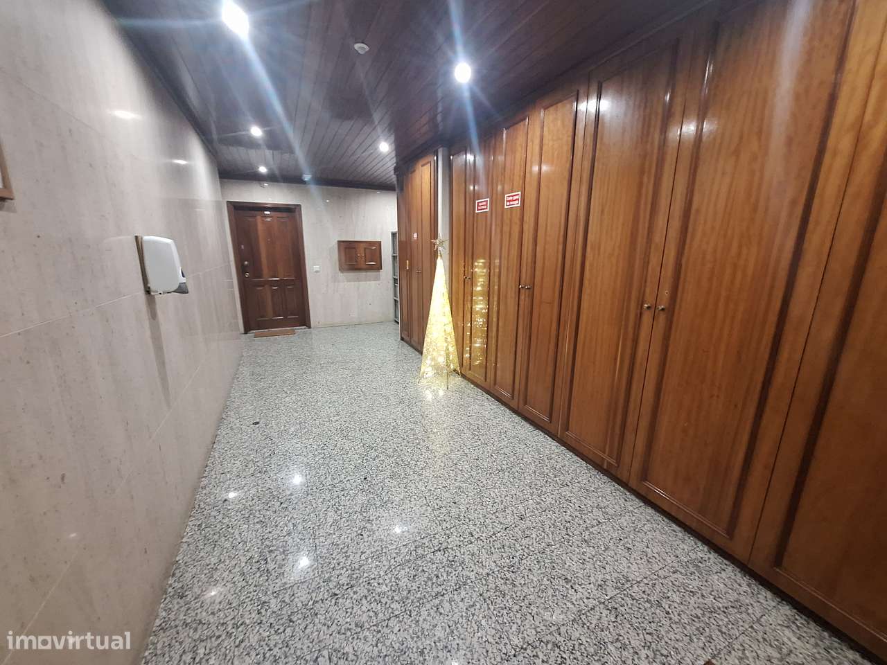 CPM25525 - Grande imagem: 2/58