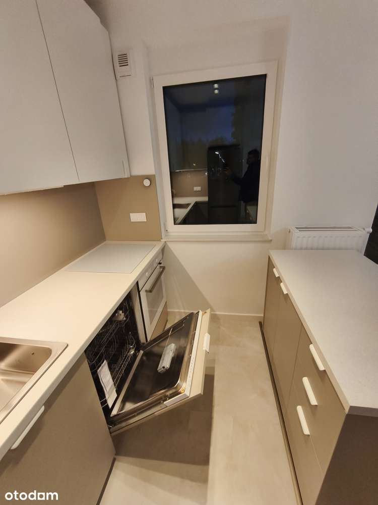 Wynajmę 2-pokojowe mieszkanie z ogródkiem na Osiedlu Poematu w Wawrze - Pełny obrazek: 3/10