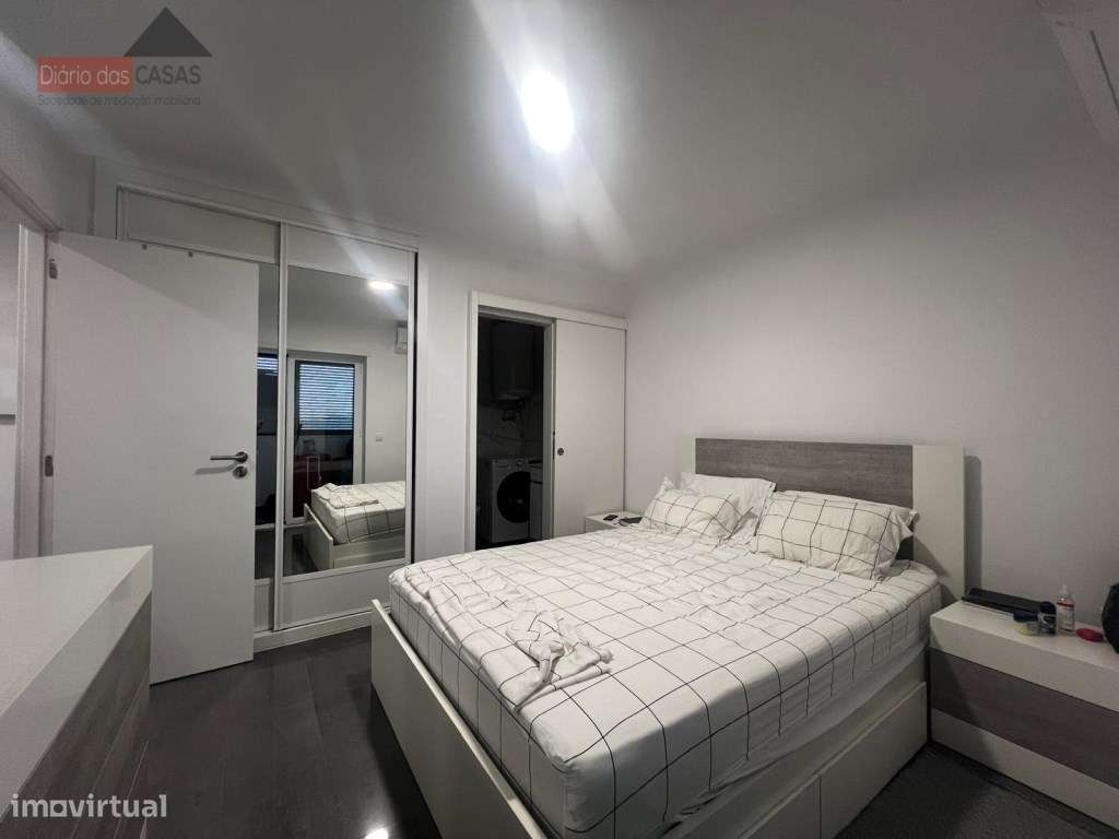 T1 totalmente remodelado com varanda e vista para a Mata do Choupal...-4