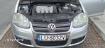 Volkswagen Golf V 1.9 TDI Trendline - 16