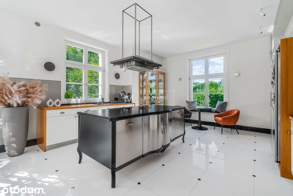 Luksusowy dom gotowy do wprowadzenia.-3