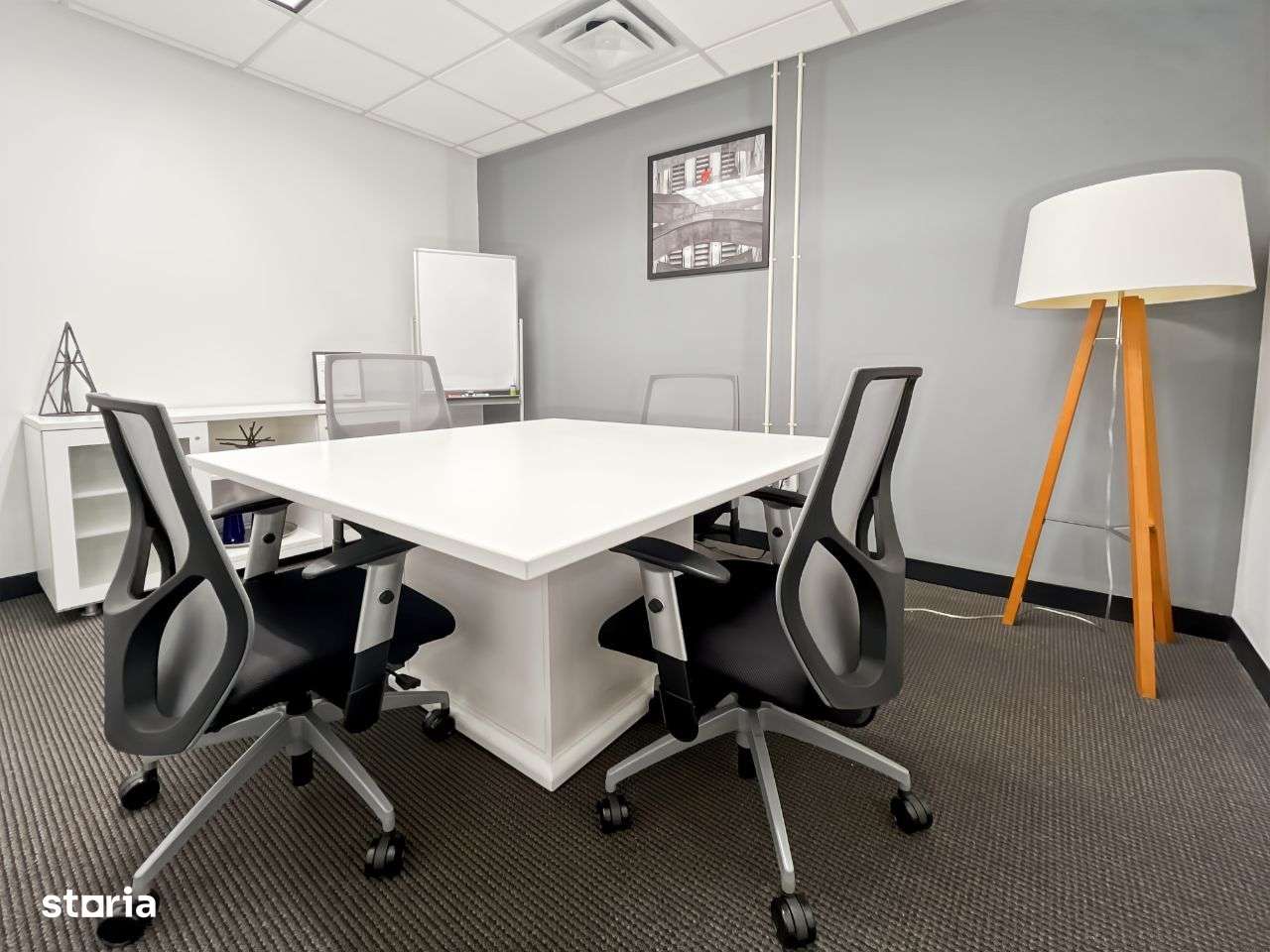 Alege spațiu de birou privat pentru 5 persoane în Regus Office Central - Imagine principală: 4/8