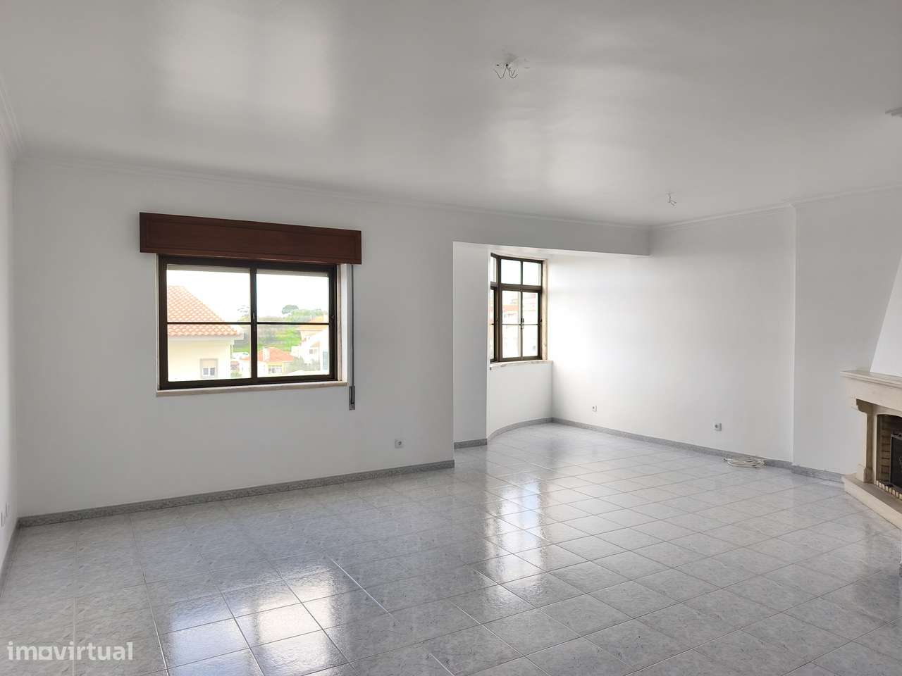 T3 Centro de Queijas, Oeiras. Com Parqueamento e Arrecadação. - Grande imagem: 2/59