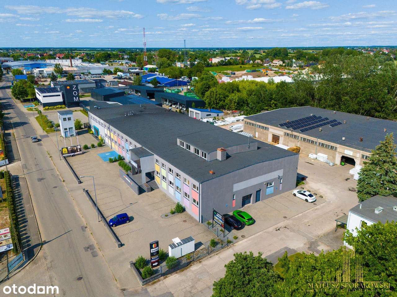 Gniezno – Obiekt handlowo-usługowy 2600 m² z magazynem - 2 kondygnacje-1