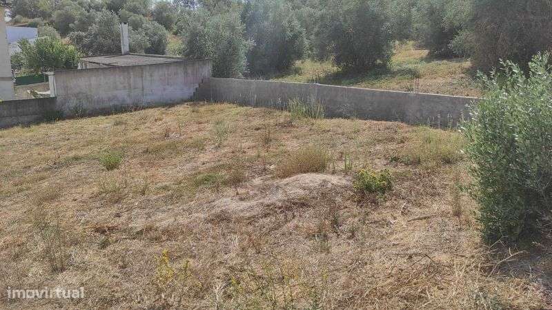 Vendo Terreno com Projecto de Arquitetura Aprovado - Grande imagem: 5/12