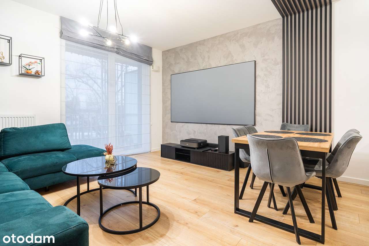 4 Pokoje! Stacja Wola! Garaż! Dwa Tarasy! Nowy Budynek!-1