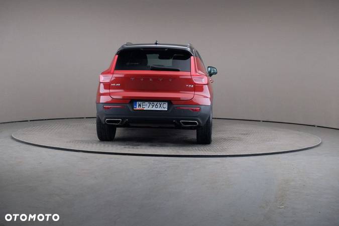 Volvo XC 40 - 5