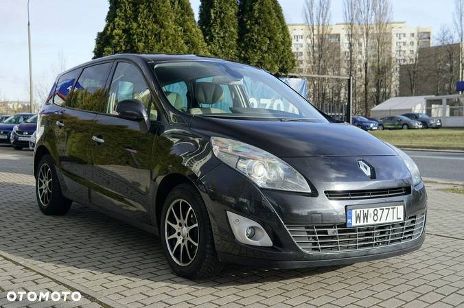 Renault Scenic 2.0 16V Privilege CVT - 1