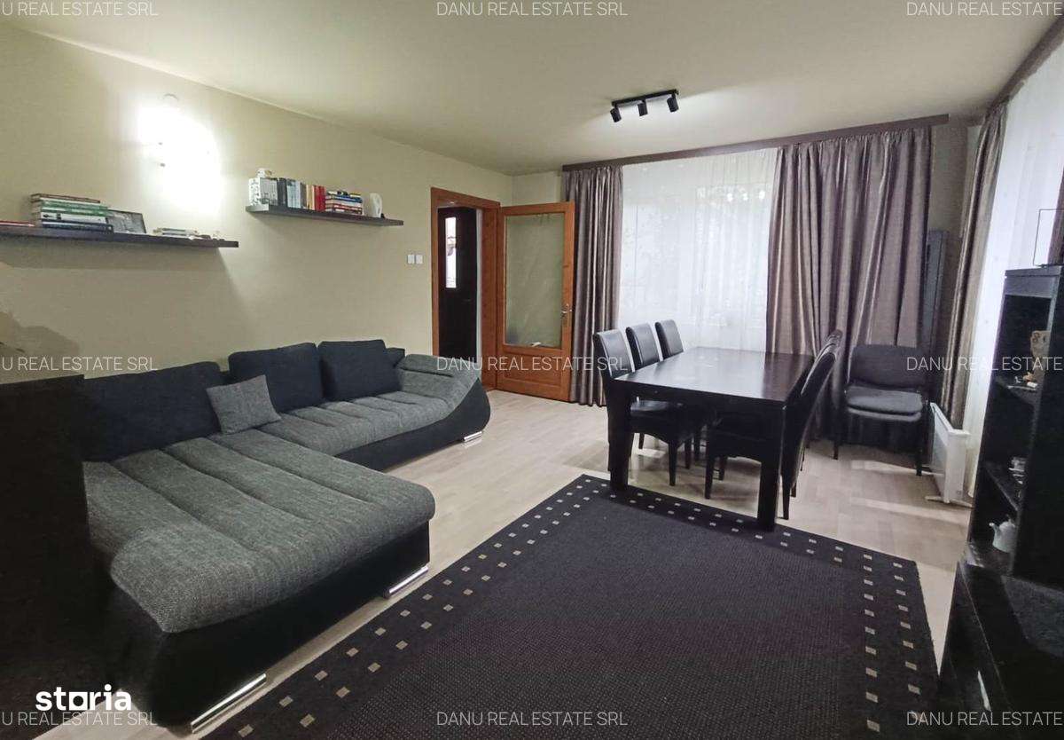 Vila cu 3 apartamente garaj,beci,anexe,gradina Grivitei - Imagine principală: 5/19