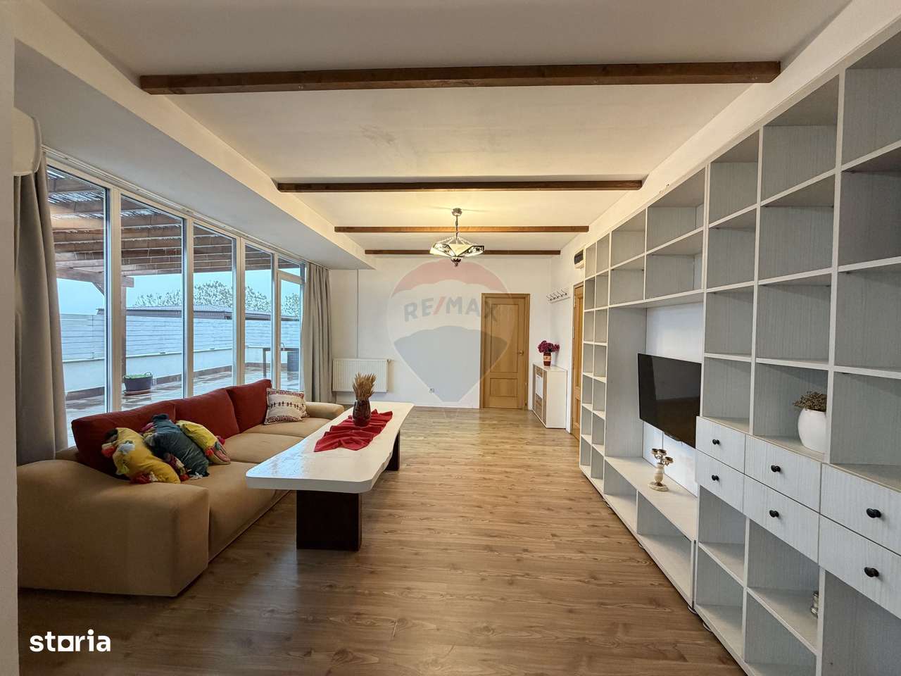 Apartament de 3 camere cu terasă generoasă în Complexul New Residence-15