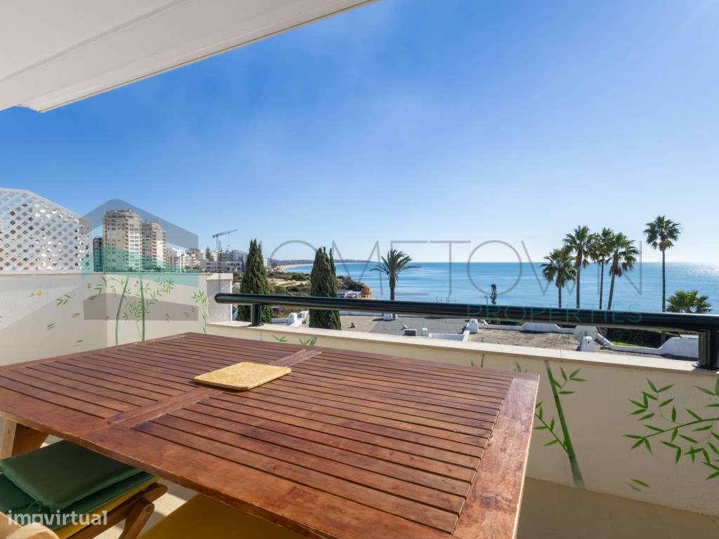 Apartamento Duplex com Terraço Panorâmico e Acesso Privado à Praia-...-31