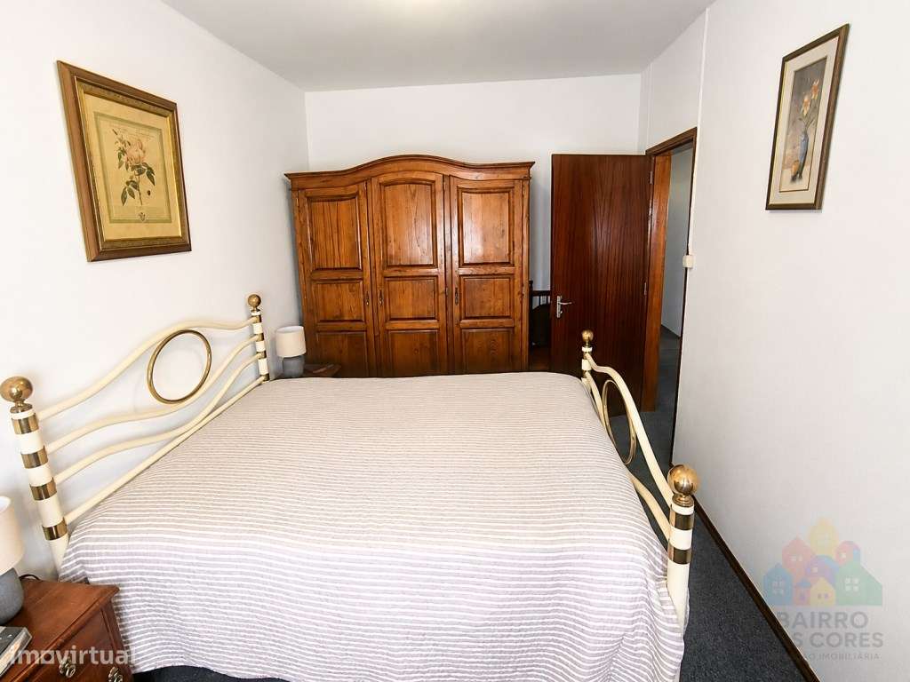 Quinta com 8280 m2 com acesso privado a rio em Tomar-7