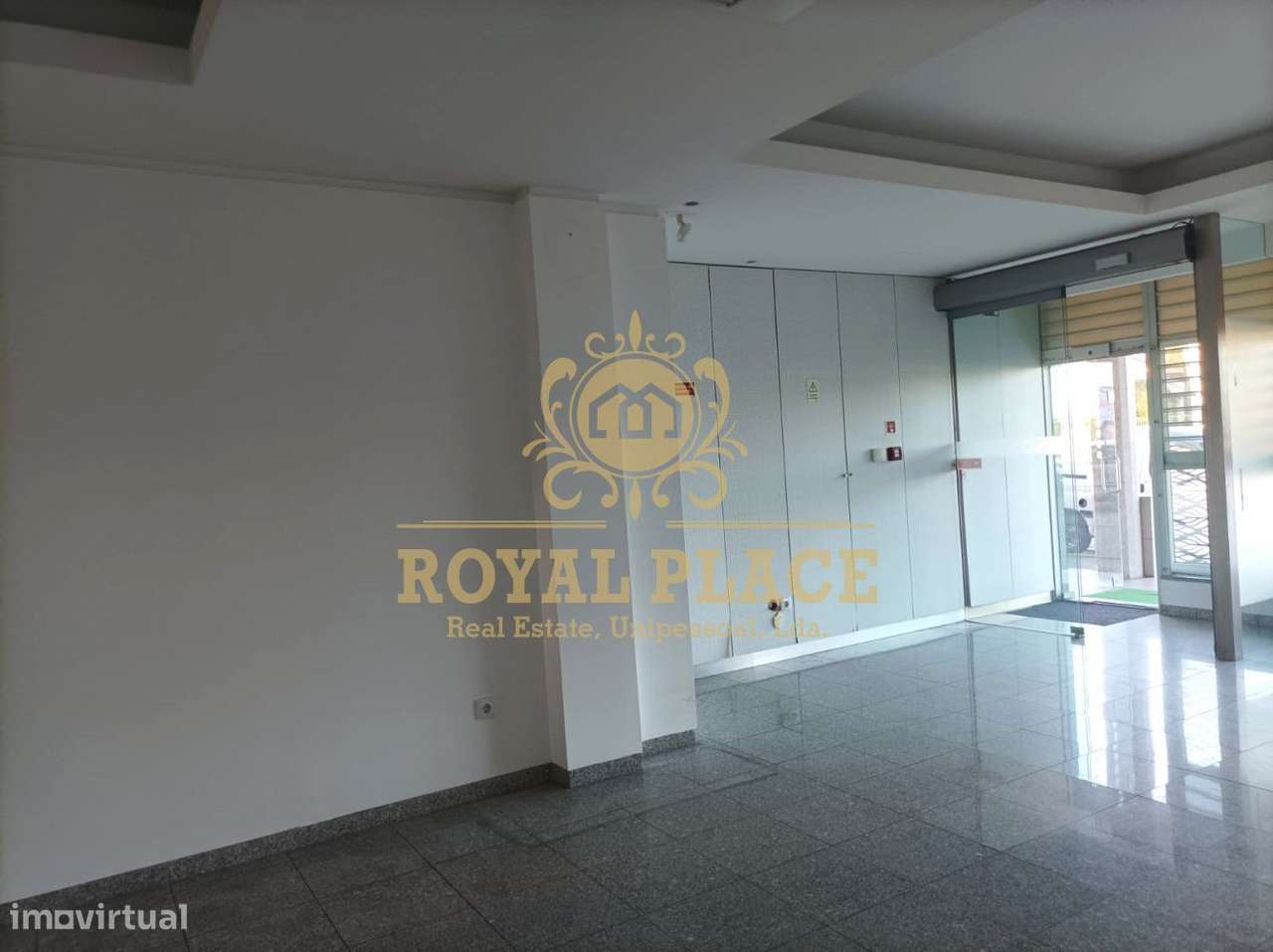 Loja para arrendamento em Fiães - Grande imagem: 4/28