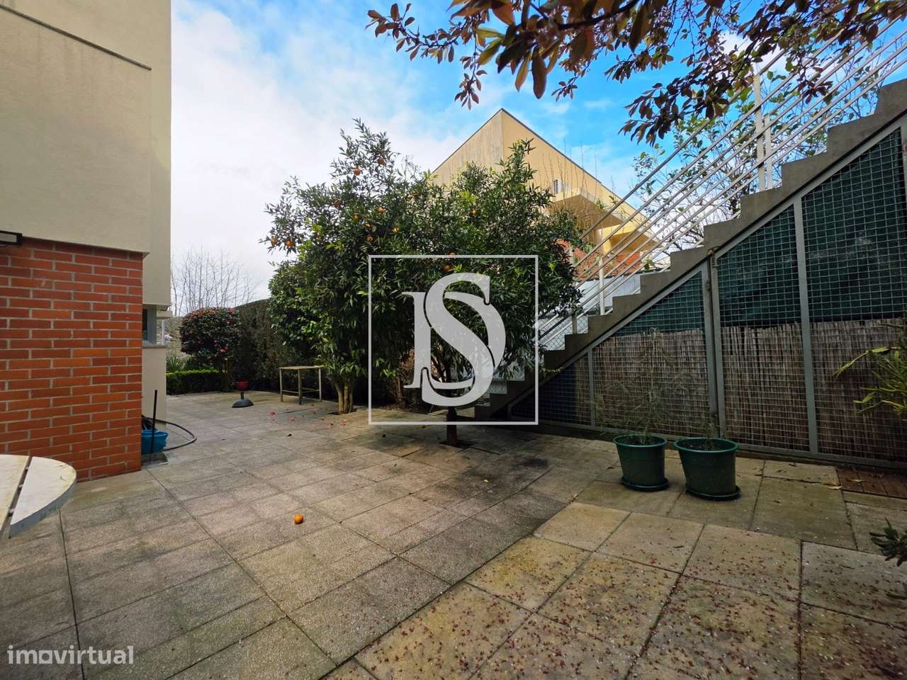 Moradia em Banda T3 em Aldão-6