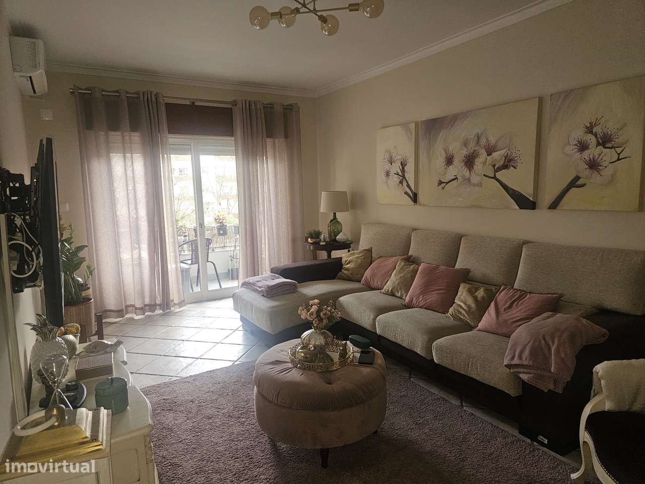 Apartamento T3 - 1º andar , Remodelado no Centro do Entroncamento-5